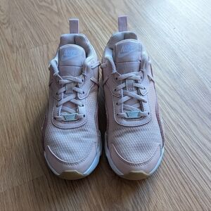 Nike RYZ 365 2 Pink Oxford Chunky Sneakers Women’s 6